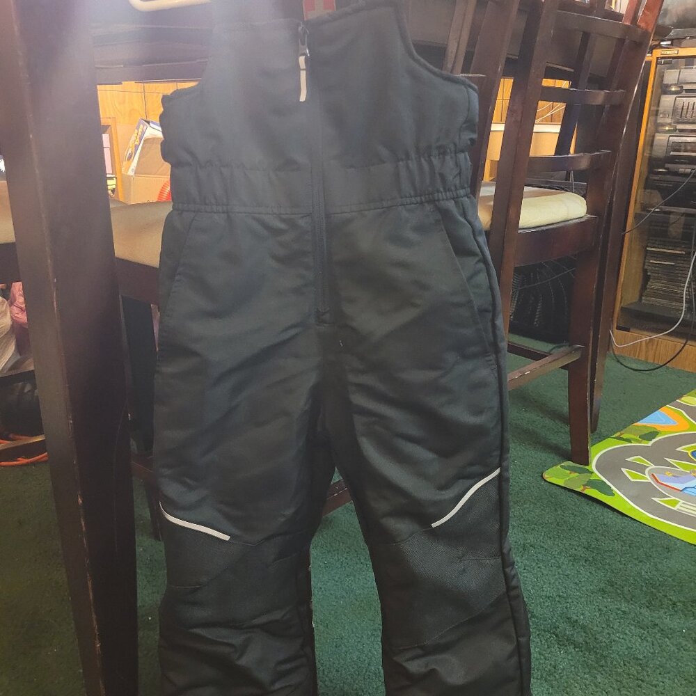 Snow suit